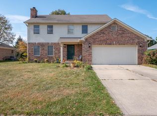 5986 Hall Rd, Plainfield, IN 46168