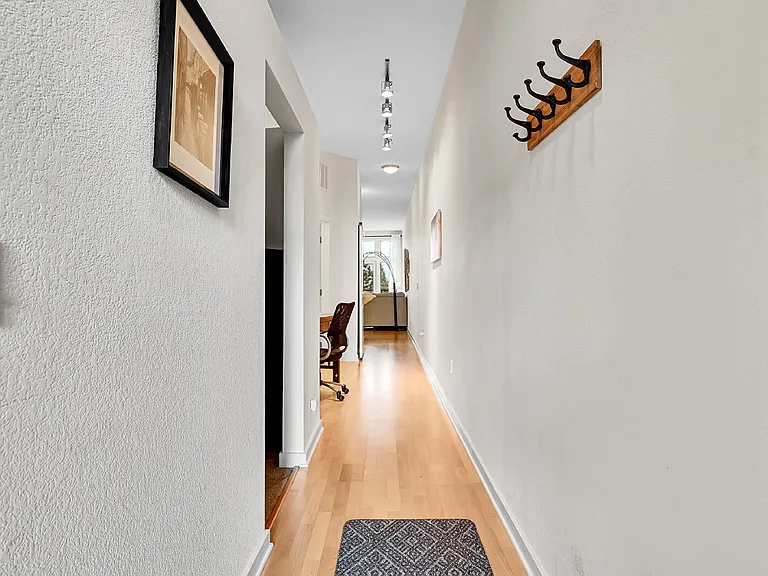 7240 W Custer Ave #316 — Photo 4
