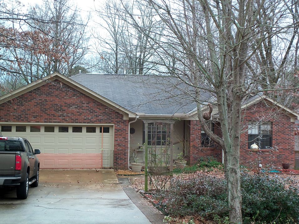 1st image of 721 Black Hawk Dr