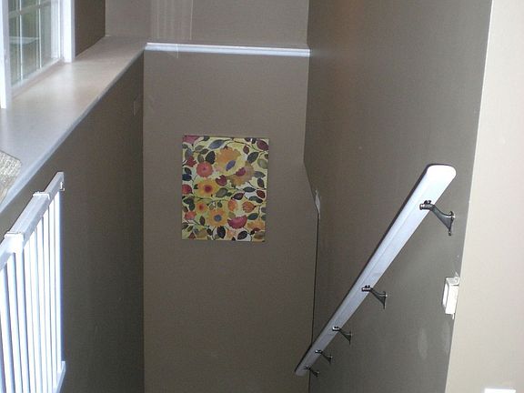 Large stairwell leading downstairs