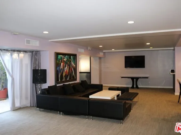 1155 N La Cienega Blvd #3 — Photo 13