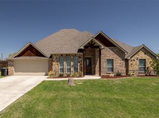 12324 Messer Ct, Fort Worth, TX 76126