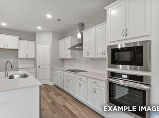 213 Slade Thomas Dr, Meridianville, AL 35759