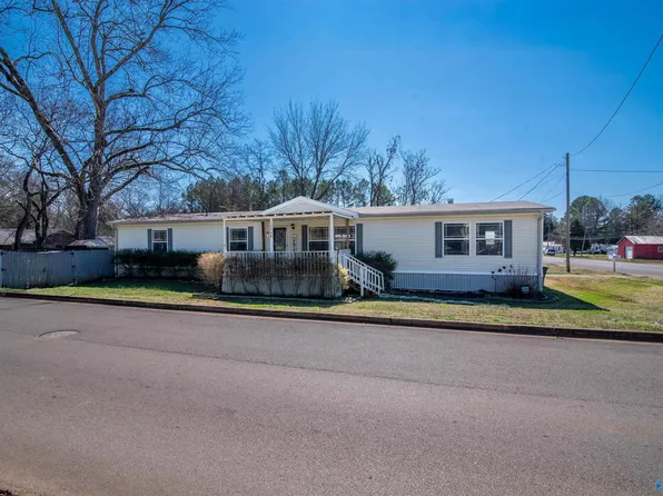 12348 Jessie Jackson Pkwy, Courtland, AL 35618