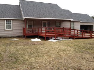 7665 Spaulding Rd, Ravenna, MI 49451