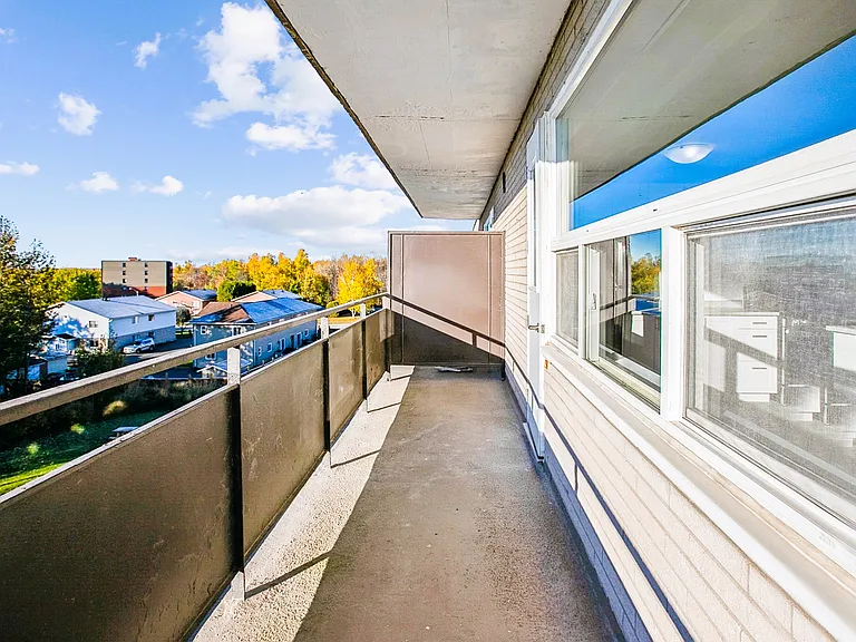 365 Lake St — Photo 10