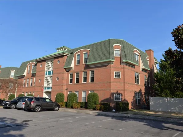 308 Riveranne Ct APT 214, Virginia Beach, VA 23462