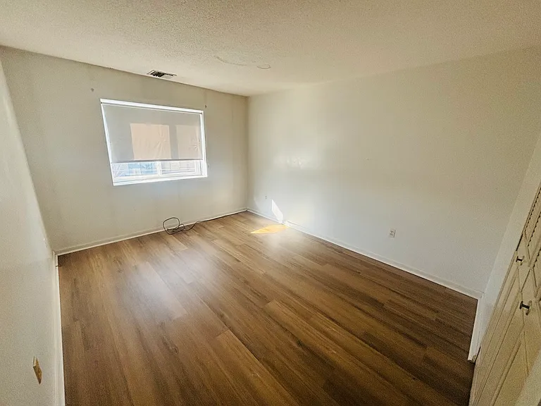 406 Broadway #307 — Photo 8