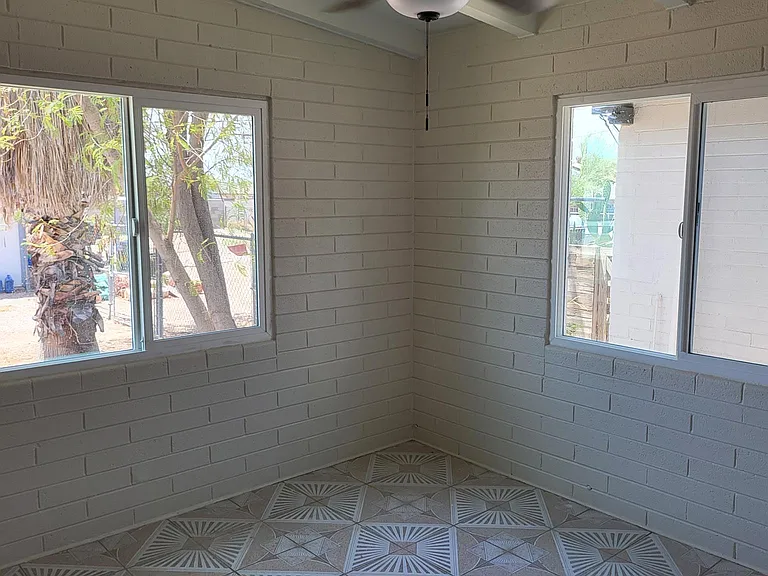 S Palo Verde Dr — Photo 12