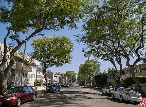 2nd image of 1221 N Formosa Ave