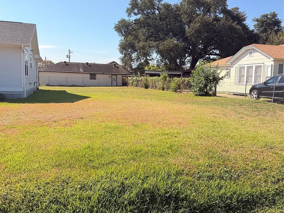 2nd image of 0 Caplin St