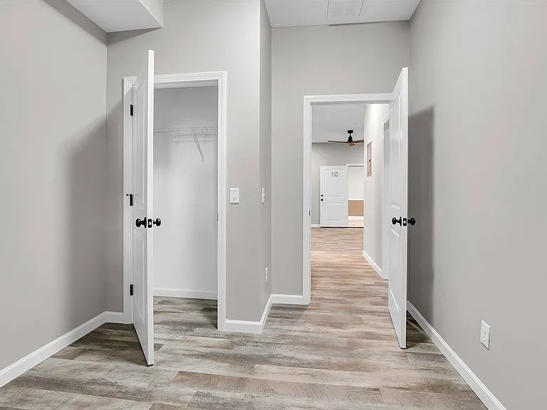 70 Court St #10 — Photo 9