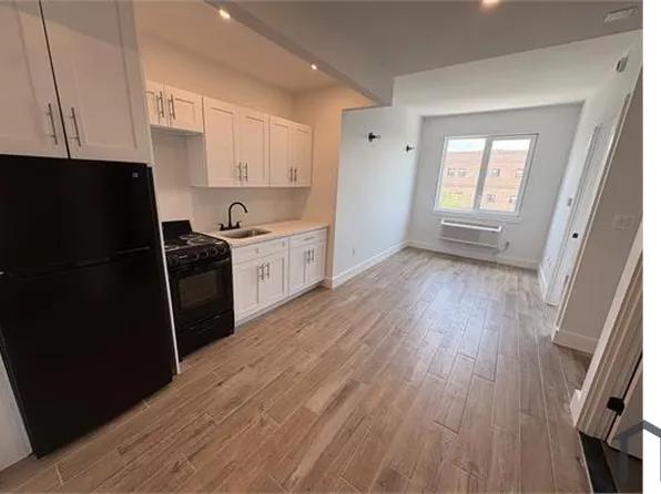 1451 Sutter Ave, Brooklyn, NY