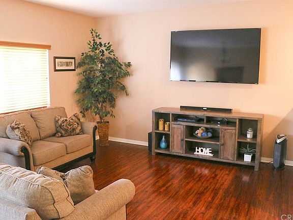 4th image of 12868 Four Palms Ln