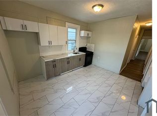 46 Fabyan Pl Floor 3, Newark, NJ 07108