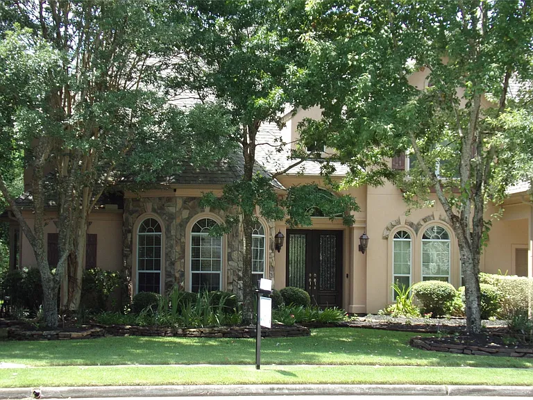 14115 Norhill Pointe Dr — Photo 2