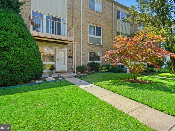 3111 University Blvd W APT 3, Kensington, MD 20895