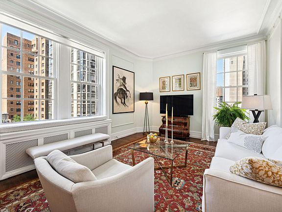 5th image of 1200 N Lake Shore Dr APT 705