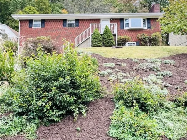 1210 Paula Rd, Charleston, WV 25314