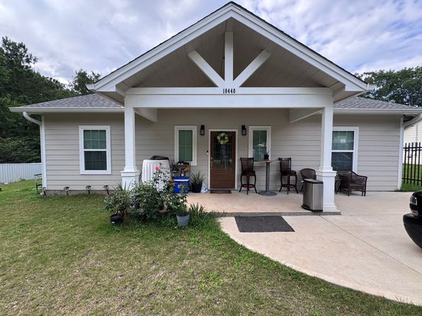 10440 Lake Dr