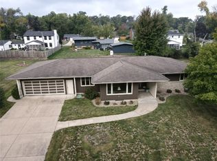 267 Indiandale Rd SE, Cedar Rapids, IA 52403