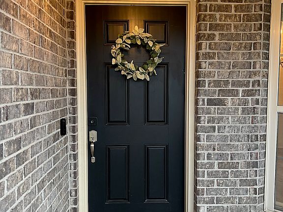 2nd image of 2461 Belltown Dr SW