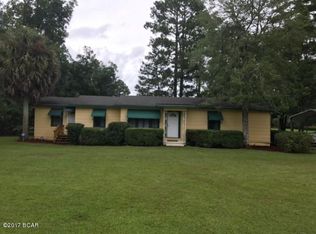 1122 8th Ave, Graceville, FL 32440