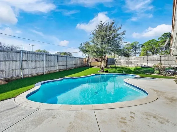 3919 San Miguel Ct, Arlington, TX 76016