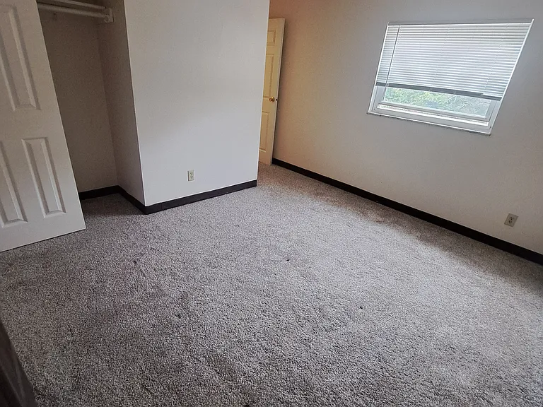 1826 N Star Ave #E — Photo 9