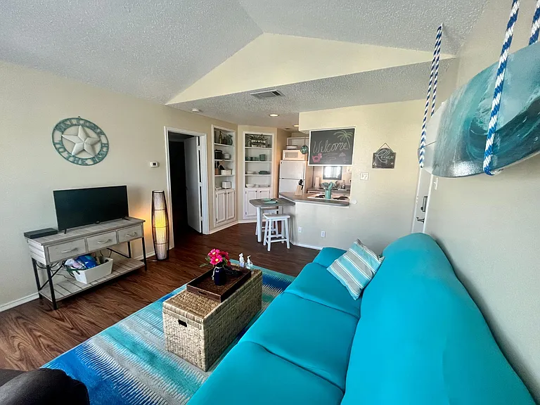 14721 Whitecap Blvd #381 — Photo 3
