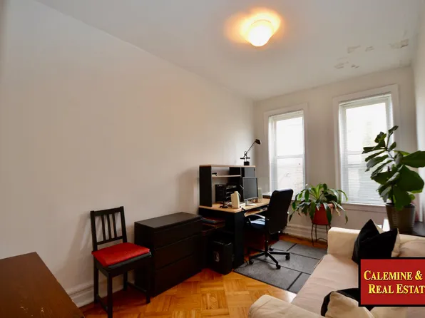 2151 East 1st Street image 9 of 34