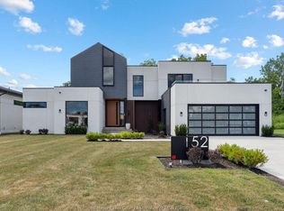 152 Grandview Ave, Kingsville, ON N9Y0C7
