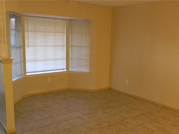 5th image of 7909 Norma Ln