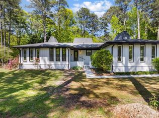 888 Old Tucker Rd, Stone Mountain, GA 30087
