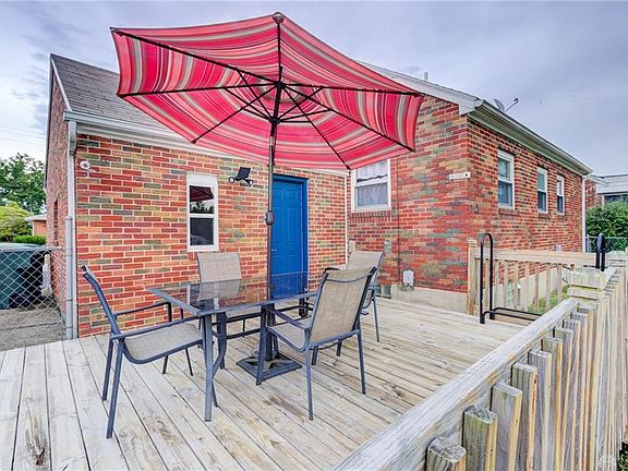 3rd image of 1438 Ohmer Ave