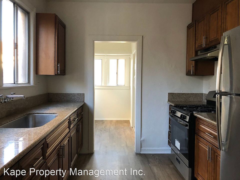1st image of 1403 W 35th St #9316628