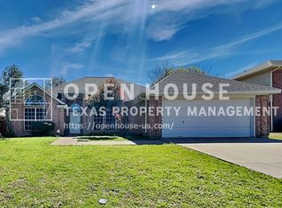 1504 New Haven Dr, Mansfield, TX 76063