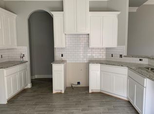 307 Jacinth Ln, Granbury, TX 76049