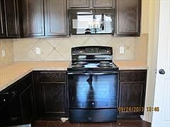 4th image of 244 Anne Louise Dr