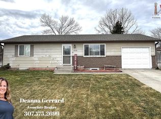 1910 E I St, Torrington, WY 82240