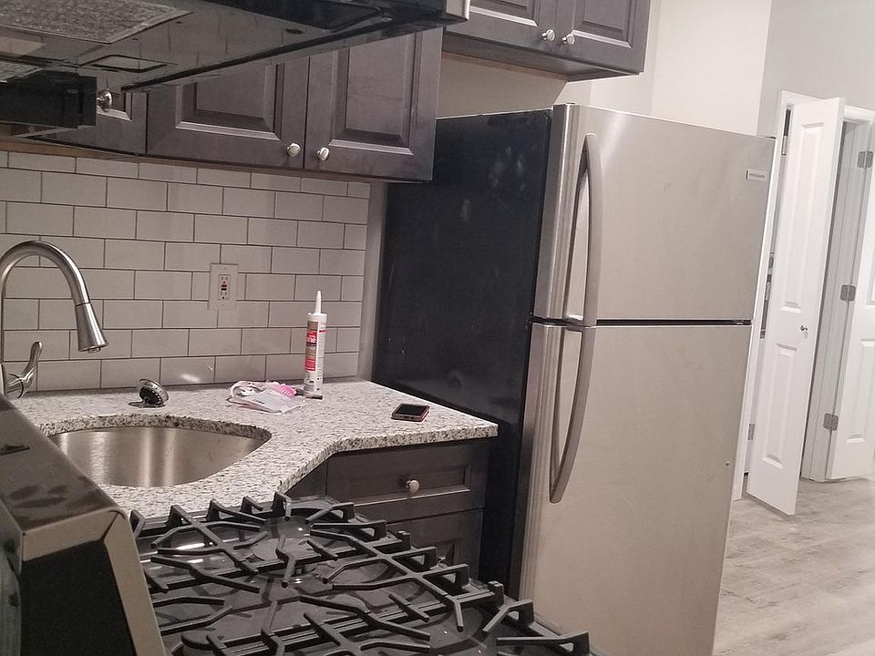 1st image of 783 N 44th St APT 2