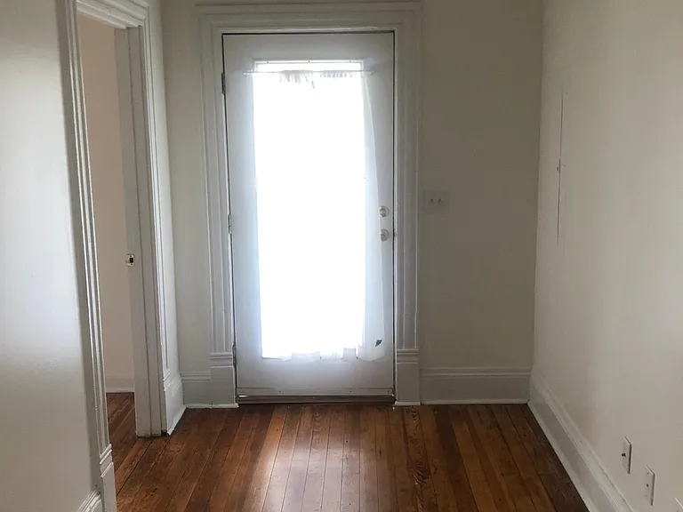 1722 Mitchell Ave — Photo 17