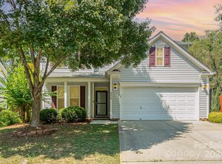 9838 Waltham Ct, Charlotte, NC 28269