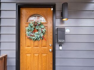 3928 Mintwood St, Pittsburgh, PA 15224