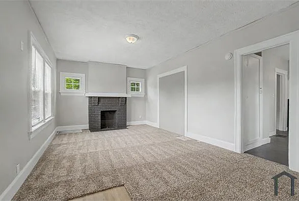 2600 Wayne Ave — Photo 3