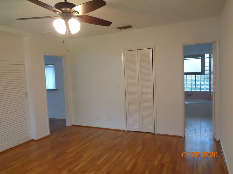 115 Hendricks Isle — Photo 10