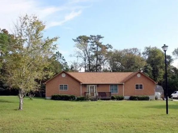 282 Barrington Rdg, Bogue, NC 28570