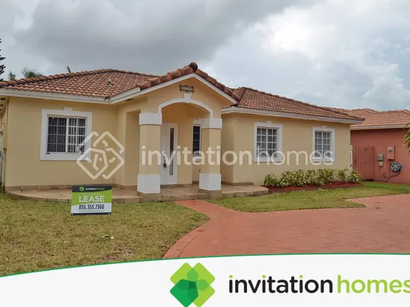 9106 NW 169th St, Miami Lakes, FL 33018