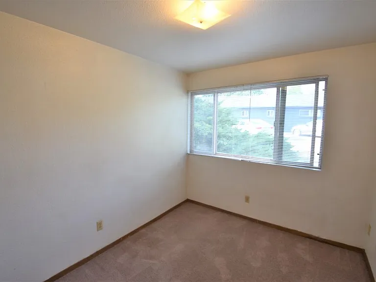 2985 E College Ave #5 — Photo 7