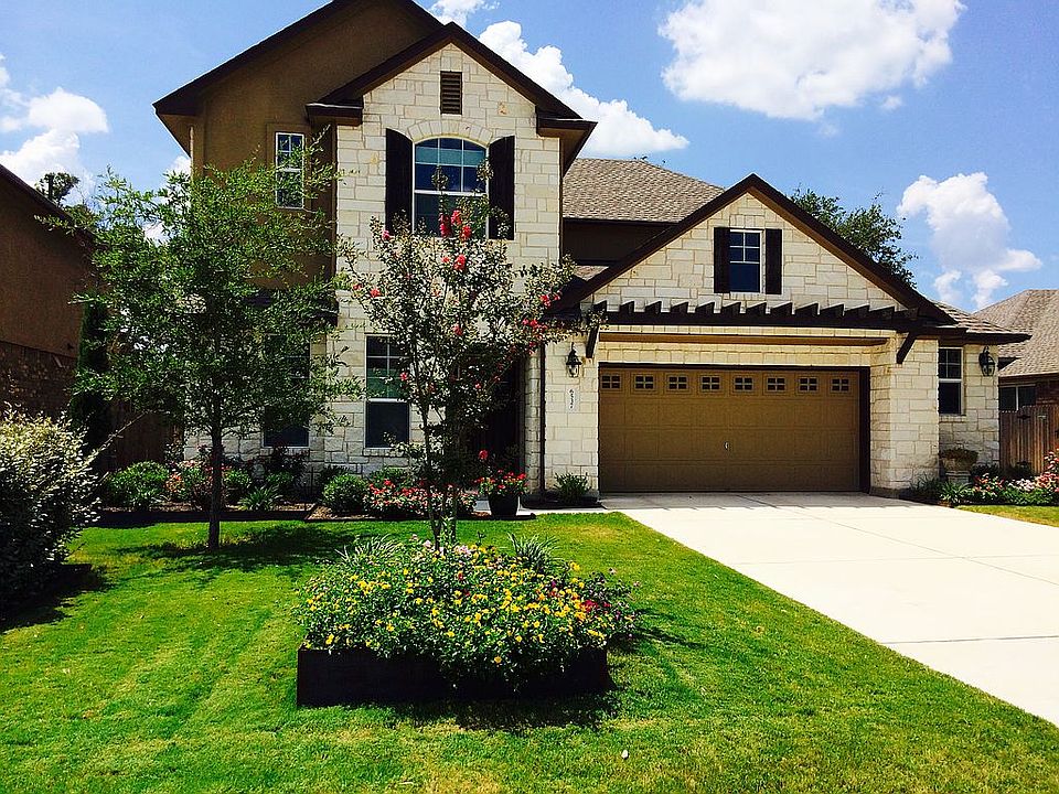 6537 Estana Lane, Avaña